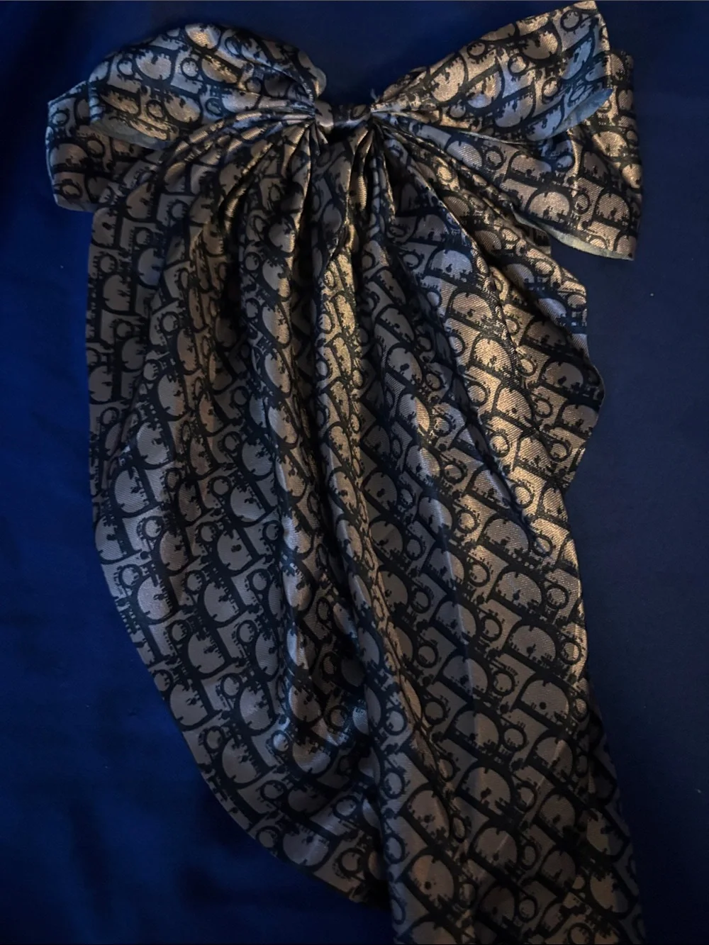 FASHION - 2pc Silk Bow-Detail Sleep Top in Black & Gold and Silver & Black